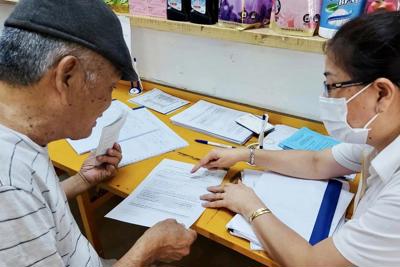 Linh hoạt nhiều hình thức chi trả lương hưu và trợ cấp bảo hiểm xã hội 