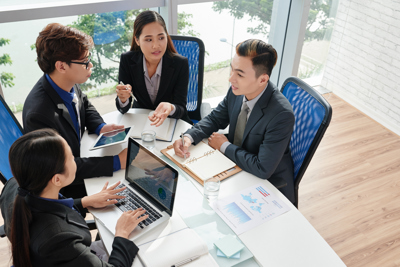HIỆN THỰC HÓA MỤC TIÊU NÂNG CAO CHẤT LƯỢNG QUẢN TRỊ CÔNG TY NIÊM YẾT