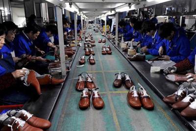 Tính kế tăng năng lực cạnh tranh cho doanh nghiệp da giày