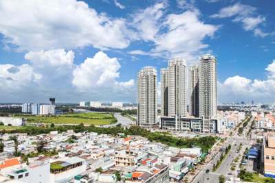 Nhà đầu tư bất động sản đang chờ cơ hội “bắt đáy“
