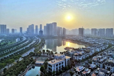 Thị trường bất động sản 1 năm nhìn lại: Đầy biến động và niềm tin khởi sắc 