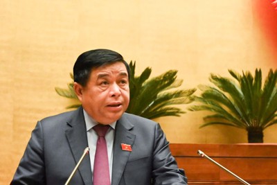 Phấn đấu tăng trưởng GDP 7%/năm giai đoạn 2021-2030, tỷ trọng kinh tế số đạt 30% GDP