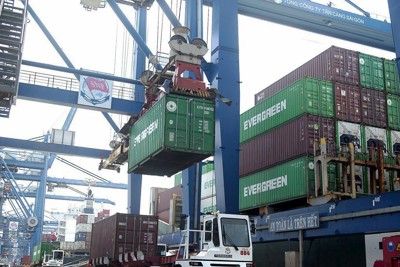 Tăng cường năng lực cạnh tranh cho doanh nghiệp logistics