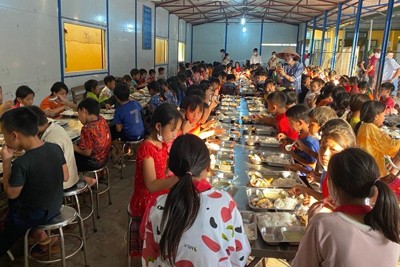 “Tết sum vầy” của thầy trò vùng cao