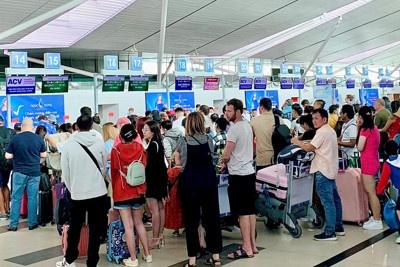 Rà soát điều kiện kinh doanh vận tải hàng không