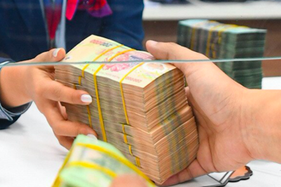 Nghịch lý tài khoản mở mới tăng, tiền gửi thanh toán giảm mạnh
