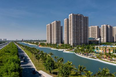 Lý do khiến giá chung cư trung, cao cấp tiếp tục đà tăng