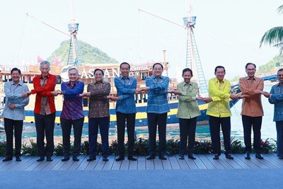 ASEAN vươn mình bứt phá trở thành tâm điểm tăng trưởng