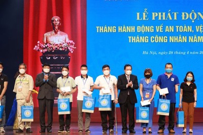 Tháng Hành động về an toàn, vệ sinh lao động song hành với Tháng Công nhân
