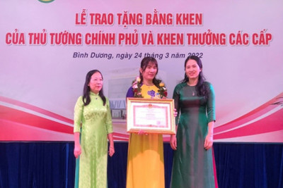 Gắn phong trào thi đua yêu nước với nâng cao hiệu quả hoạt động