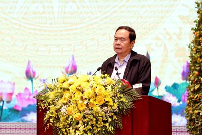 Agribank tặng quà Tết cho người nghèo, gia đình chính sách tại tỉnh Yên Bái