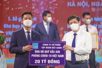 Tập đoàn Đất Xanh ủng hộ 27 tỷ đồng cho Quỹ vắc xin phòng chống Covid-19 và các địa phương