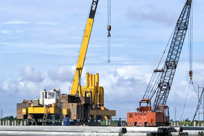 Đồng bộ kết cấu hạ tầng, tạo nền tảng thu hút đầu tư, phát triển kinh tế - xã hội