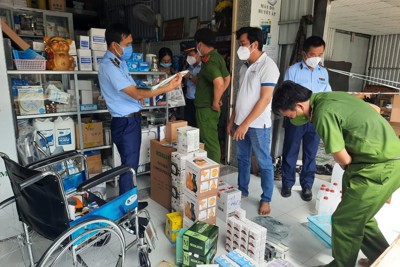 Phát hiện nhiều trang thiết bị y tế chưa rõ nguồn gốc