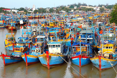 Quyết tâm cùng cả nước gỡ “thẻ vàng” EC