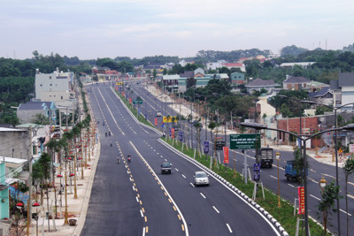 Công nghiệp chuyển hướng, địa phương chuyển mình