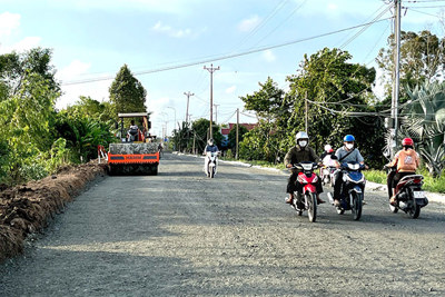 Tập trung phát triển kết cấu hạ tầng giao thông