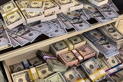 Giá USD biến động mạnh