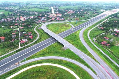 Tập trung phát triển hạ tầng đô thị - đón đầu các dự án đầu tư