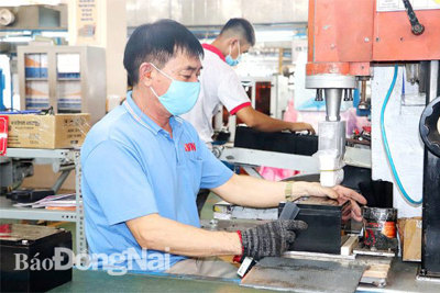 Xuất khẩu tháng 10/2021 khởi sắc