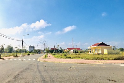 Khan hiếm quỹ đất tái định cư 