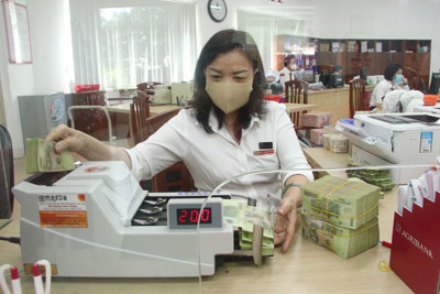 Lãi suất cho vay VND thấp nhất là 4,3%/năm