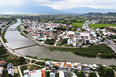 Định hướng để thúc đẩy phát triển Ninh Hòa