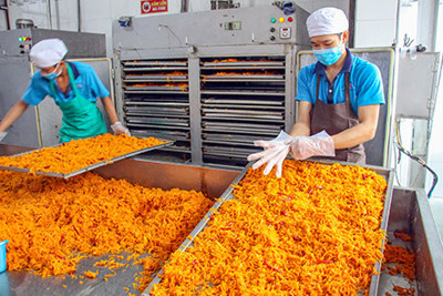 Khởi sắc trong phát triển kinh tế - xã hội