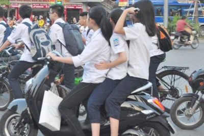 [Vdieo] Nỗi lo tai nạn giao thông từ xe gắn máy dưới 50cc