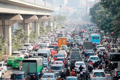 [Video] Nguyên nhân nào làm gia tăng áp lực giao thông cuối năm?