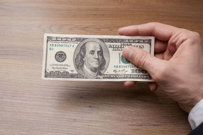 [Video] 4 cách làm giàu chỉ với 100 USD vào năm 2020
