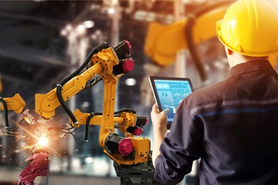 Phát triển công nghiệp trong tiến trình đổi mới và hội nhập của đất nước
