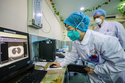 [Video] Giải mã cách virus corona xâm nhập và lây lan trong cơ thể