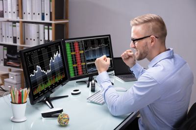 Chứng khoán Mỹ 3/4: Nhà đầu tư lạc quan về thoả thuận thương mại, thúc đẩy đà tăng 5 phiên liên tiếp của S&P 500