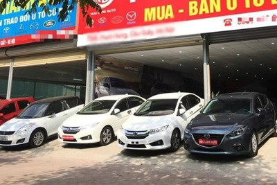 Ô tô cũ nín thở nhìn xe mới liên tiếp giảm giá 