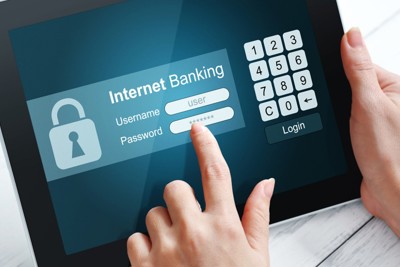 Cuộc chiến 0 đồng phí dịch vụ ngân hàng bắt đầu