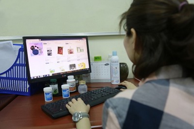 [Video] Cẩn trọng khi mua các sản phẩm bảo hộ y tế qua mạng