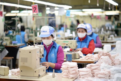 [Video] Gần 18.000 doanh nghiệp quay lại hoạt động