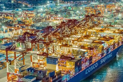 Giá trị thương mại toàn cầu tăng cao trong quý I/2021