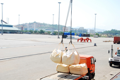  Xuất khẩu xi măng tăng 50% so với cùng kỳ
