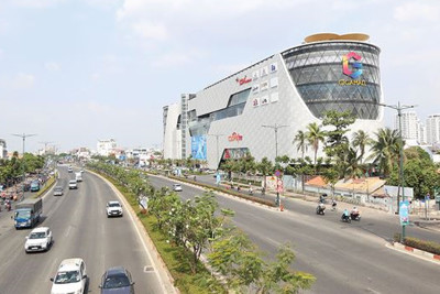 Địa ốc TP. Hồ Chí Minh: Khan hàng, giá tăng sốc 