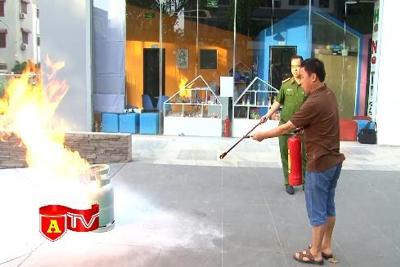 [Video] Khi cư dân chung cư vẫn thờ ơ với tập huấn phòng chống cháy nổ