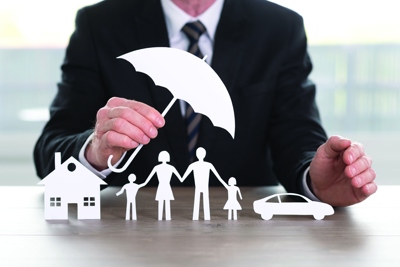 Nhà đầu tư cẩn trọng nói có với bảo hiểm