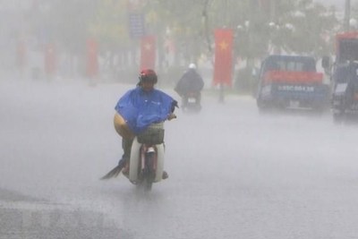 Bão số 2 đã đổ bộ vào các tỉnh từ Hải Phòng đến Nam Định