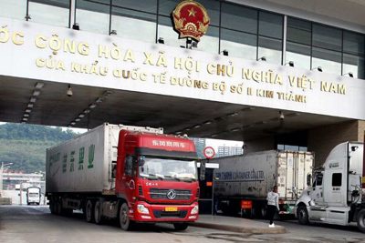  Mua hàng từ Trung Quốc tăng mạnh, Việt Nam nhập siêu gần 1,5 tỷ USD