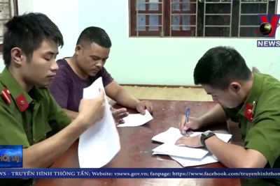 [Video] Bắt quả tang hai đối tượng vận chuyển động vật hoang dã