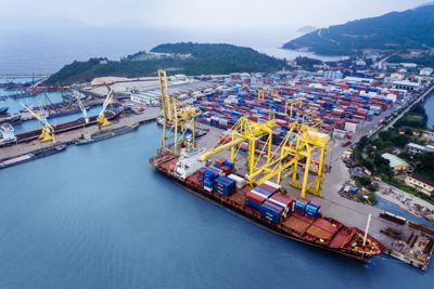 Tái cấu trúc tài chính các doanh nghiệp vận tải biển
