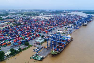 Tổng cục Hải quan giải quyết ùn tắc hàng hoá tại cảng Cát Lái 