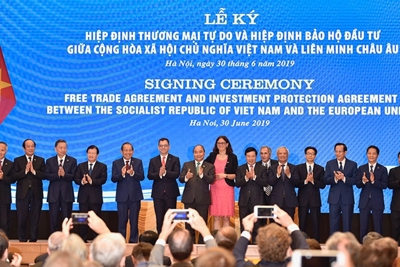  Phát triển kinh tế vì một nước Việt Nam dân giàu, nước mạnh, xã hội công bằng, dân chủ, văn minh 