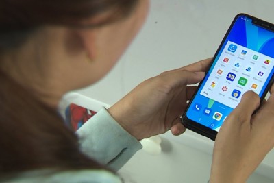 [Video] Vay 8 triệu qua app, sau 3 tháng trả 170 triệu vẫn chưa sạch nợ